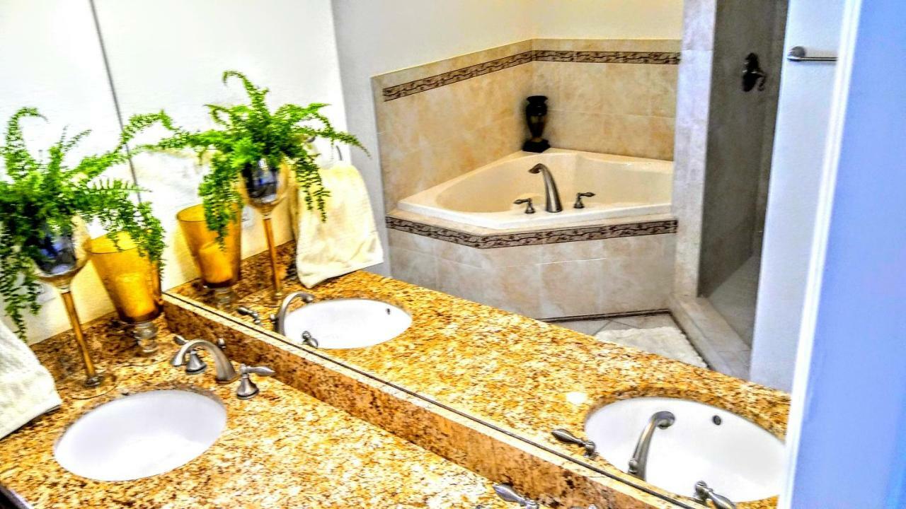 סיינט פיט ביץ' Mediterranean Three Story Beach Townhouse מראה חיצוני תמונה