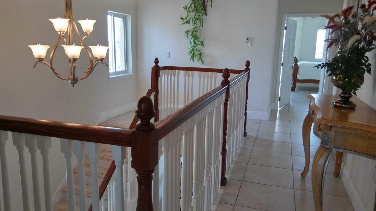 סיינט פיט ביץ' Mediterranean Three Story Beach Townhouse מראה חיצוני תמונה