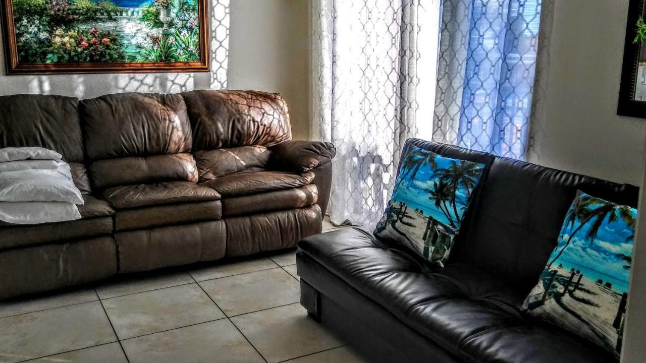 סיינט פיט ביץ' Mediterranean Three Story Beach Townhouse מראה חיצוני תמונה