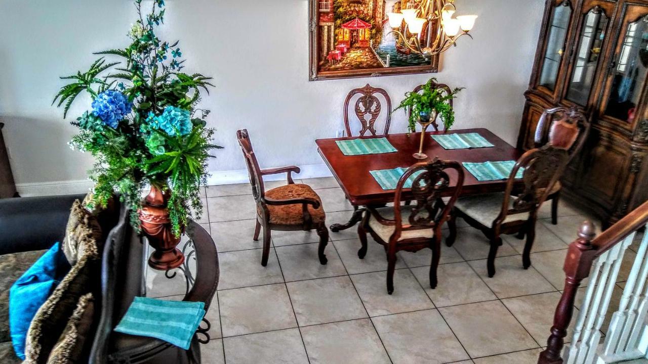 סיינט פיט ביץ' Mediterranean Three Story Beach Townhouse מראה חיצוני תמונה
