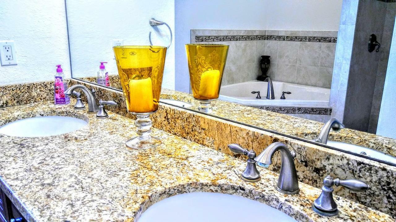 סיינט פיט ביץ' Mediterranean Three Story Beach Townhouse מראה חיצוני תמונה